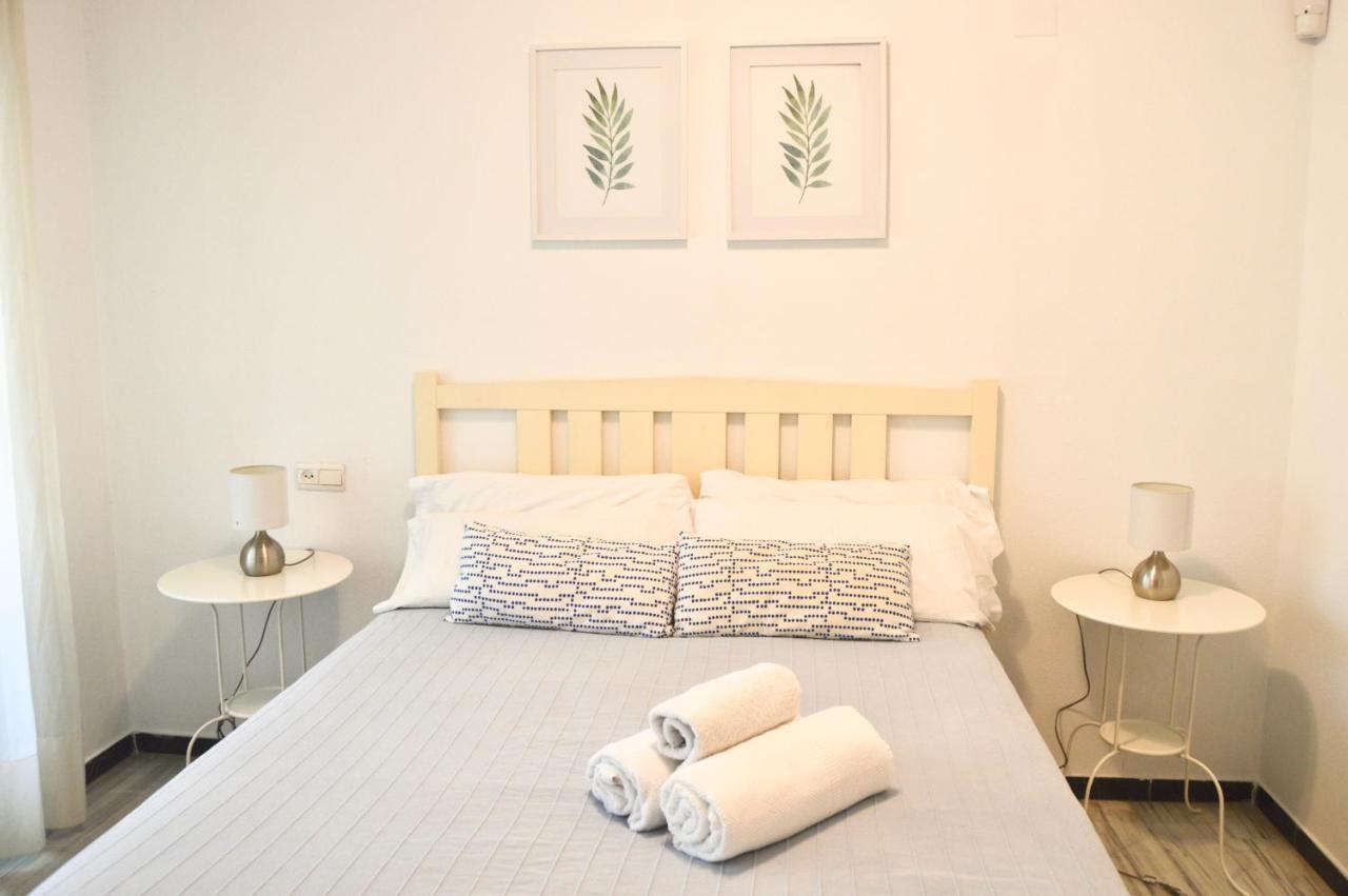Appartamento Puerto Banus With Private Garden Marbella Esterno foto